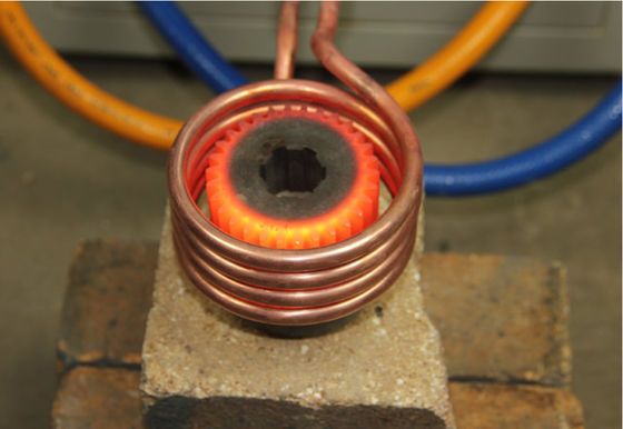 Customizable Output Voltage Induction Heating Equipment Small Portable Induction Preheating Machine Engineered for Thermal Treatment