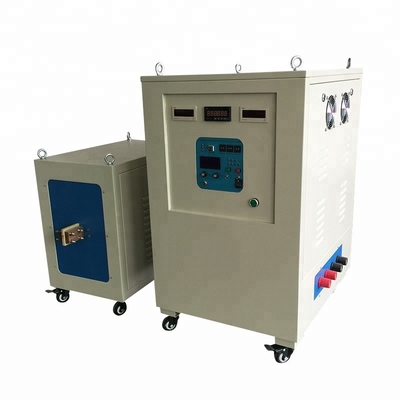 FCC, equipo de calefacción de frecuencia media de inducción del producto caliente del CE para el tratamiento térmico 100KW del metal